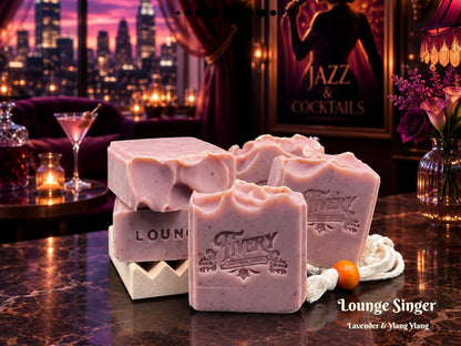 Lounge Singer